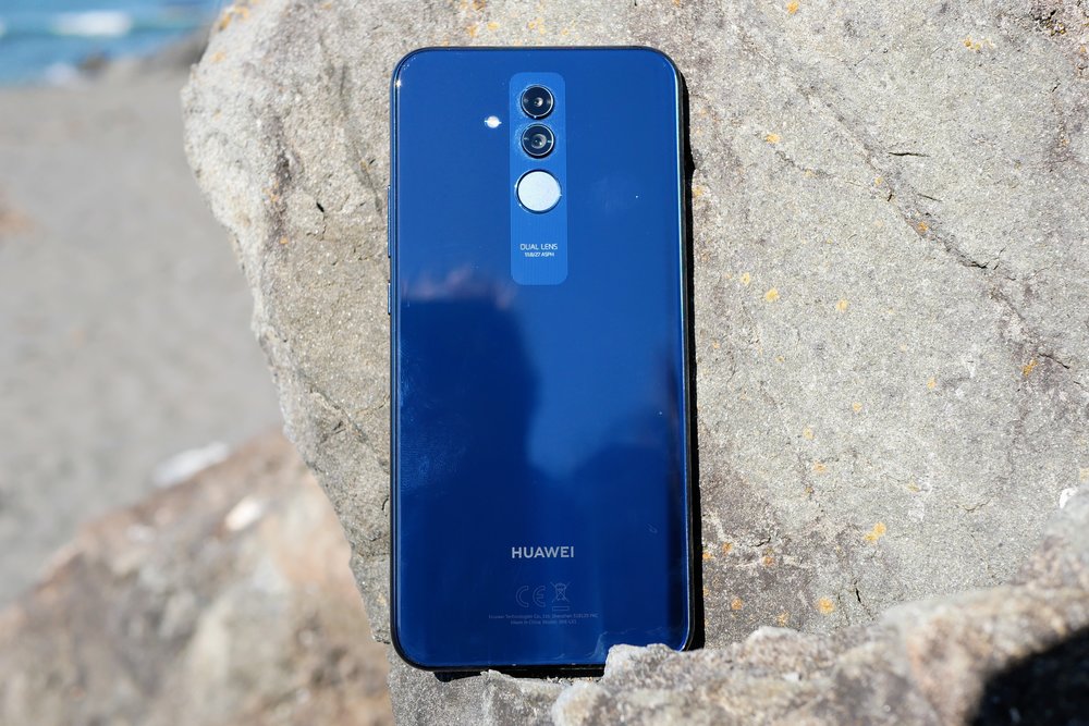Huawei Mate 20 Lite Review - Great Value 6.3